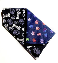 Load image into Gallery viewer, Reversible Pet Model Bandana “Rigbone”