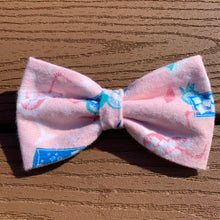Load image into Gallery viewer, “Iced Drinks” Bow tie