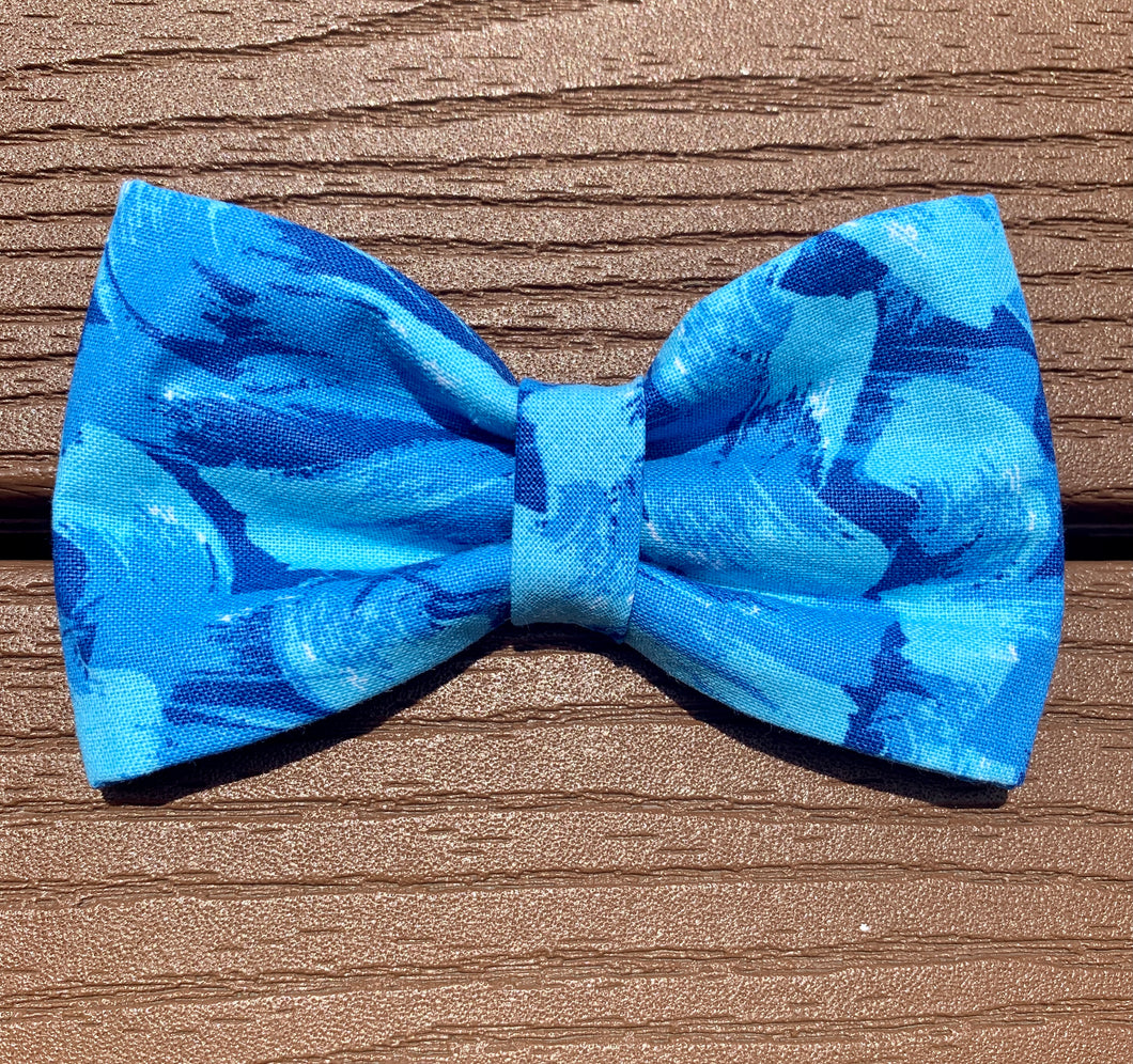 “Blue swirl” Bow tie