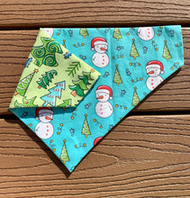 Load image into Gallery viewer, Reversible Pet Bandana “Christmas tree”