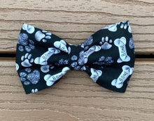Load image into Gallery viewer, “Bone” Bow tie