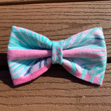 Load image into Gallery viewer, “Tropical Fun” Bow tie