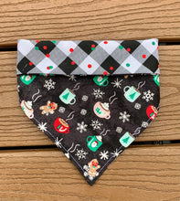 Load image into Gallery viewer, Reversible Pet Bandana “Hot chocolate”