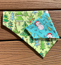 Load image into Gallery viewer, Reversible Pet Bandana “Christmas tree”