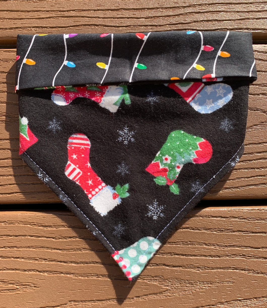 Reversible Pet Bandana “Christmas Sock Thief”