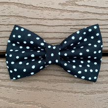 Load image into Gallery viewer, “Black polka dots” Bow tie
