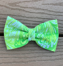 Load image into Gallery viewer, “Green Marble” Bow Tie
